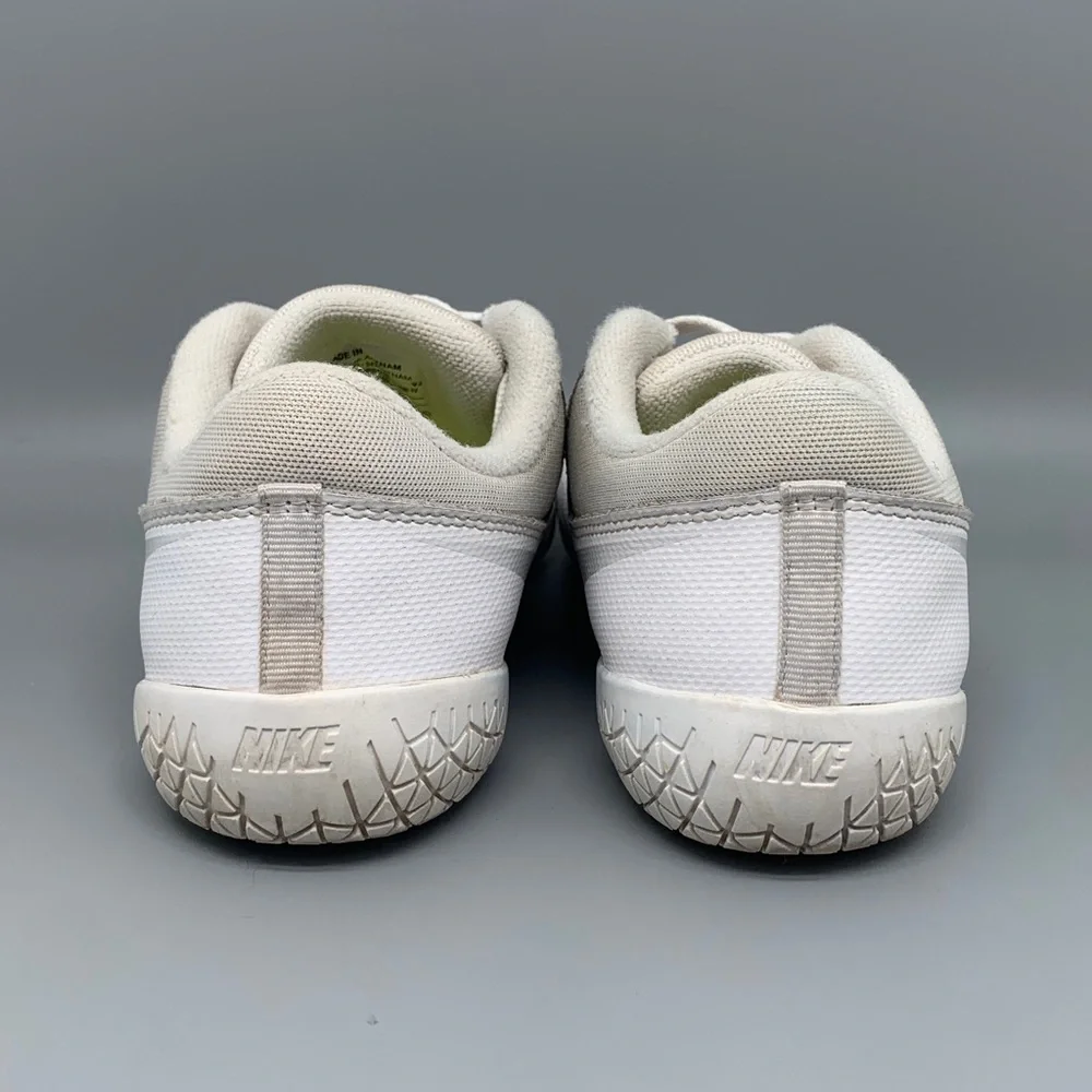 Nike cheer sideline